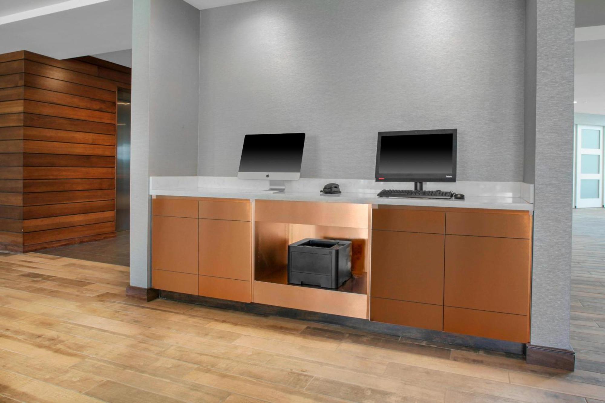 Hotel By Marriott Boulder Broomfield/interlocken