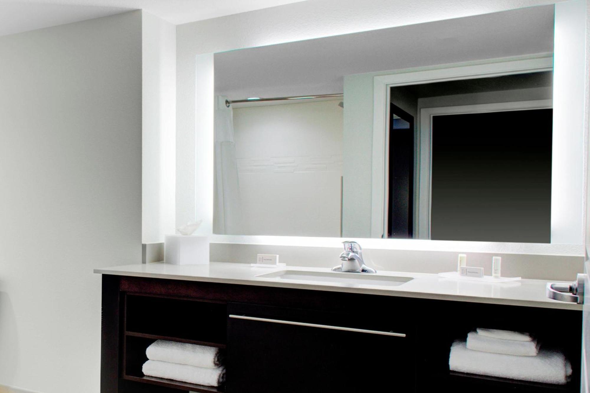 By Marriott Boulder Broomfield/interlocken Hotel Broomfield